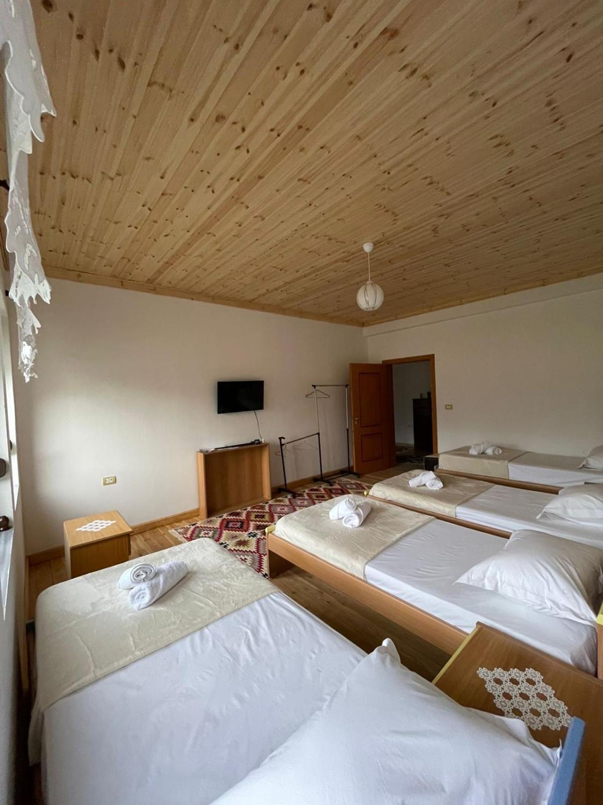 Stonetale Garden Guesthouse Gjirokaster Exterior photo