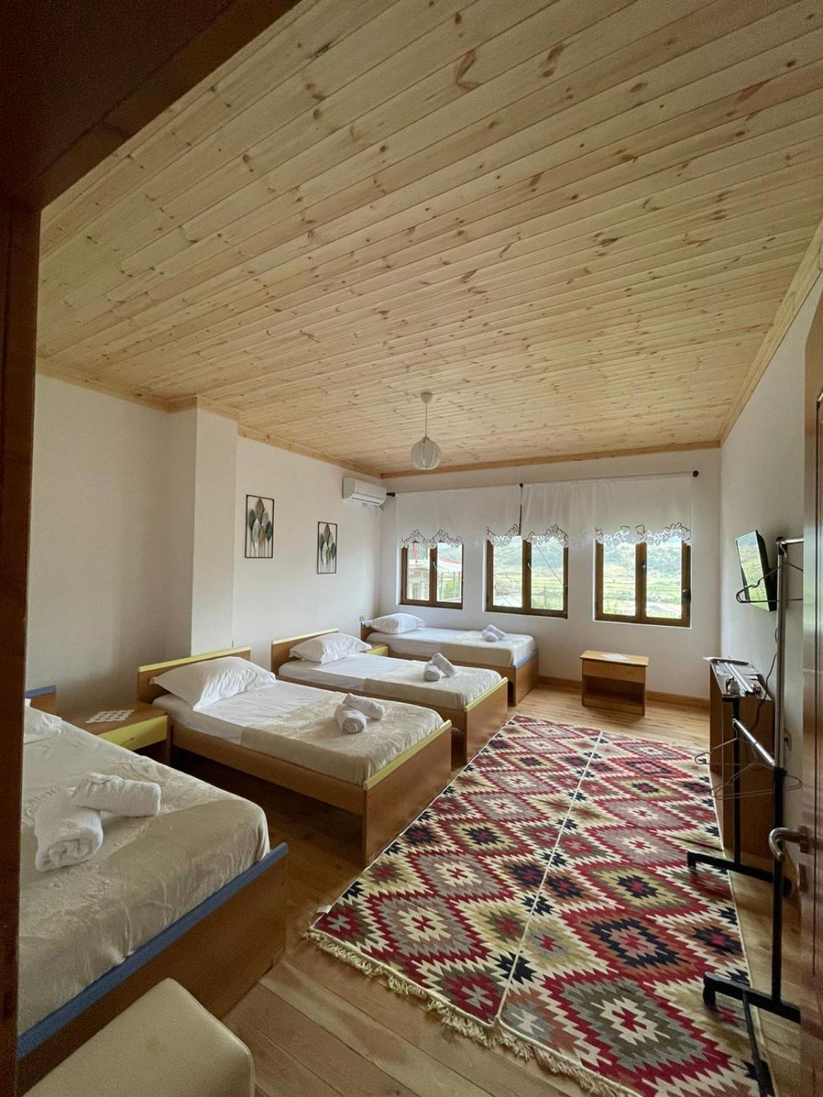 Stonetale Garden Guesthouse Gjirokaster Exterior photo