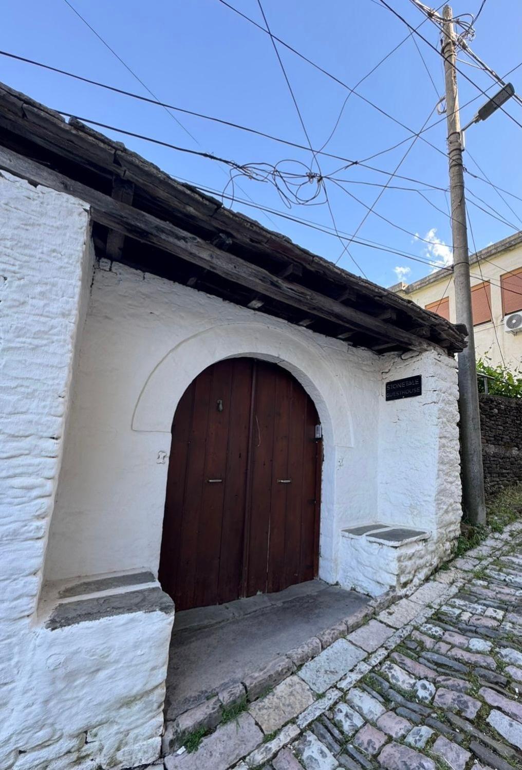 Stonetale Garden Guesthouse Gjirokaster Exterior photo